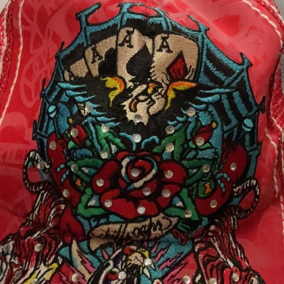 Used - Picture 2 of 4